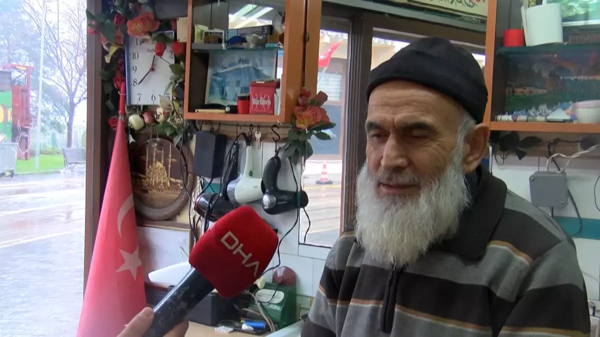 Nihat Aşır: 49 Yıldır Berberlik Yapıyor