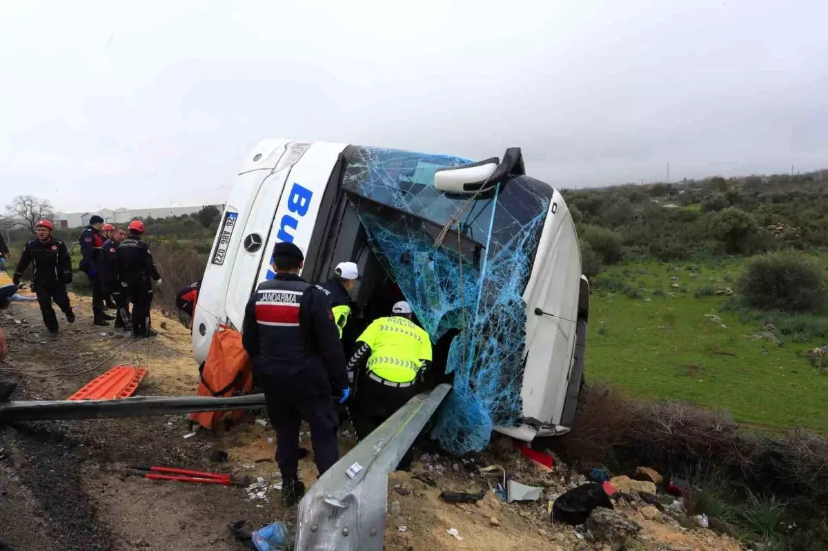 Antalya\'da Feci Otobüs Kazası: 9 Ölü