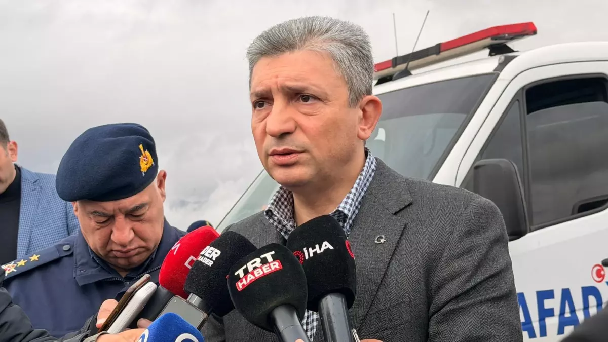 Antalya\'da Otobüs Devrildi: 8 Ölü, 26 Yaralı