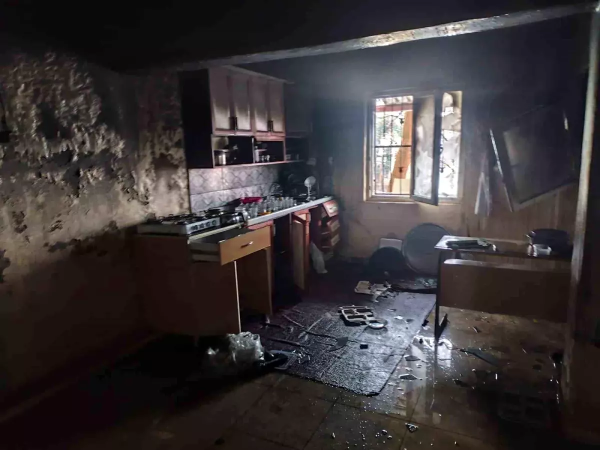 Kahramanmaraş\'ta Cami Yangını