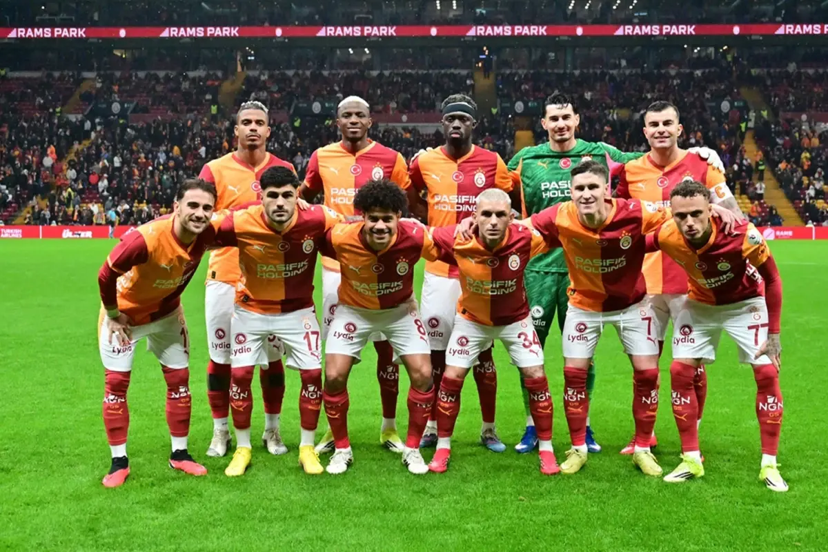 Galatasaray\'a yıldız isminden kötü haber