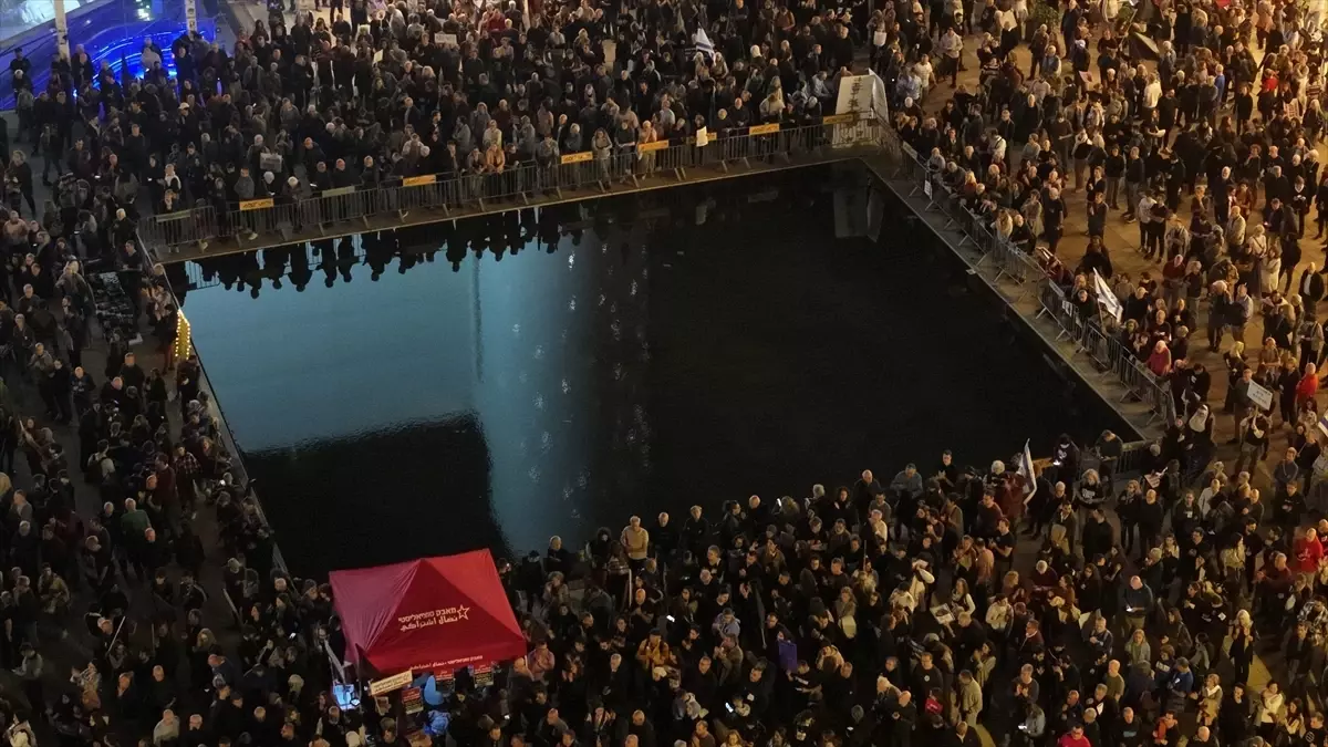 Tel Aviv\'de Filistinli Protesto: Sesimizi Duyun!