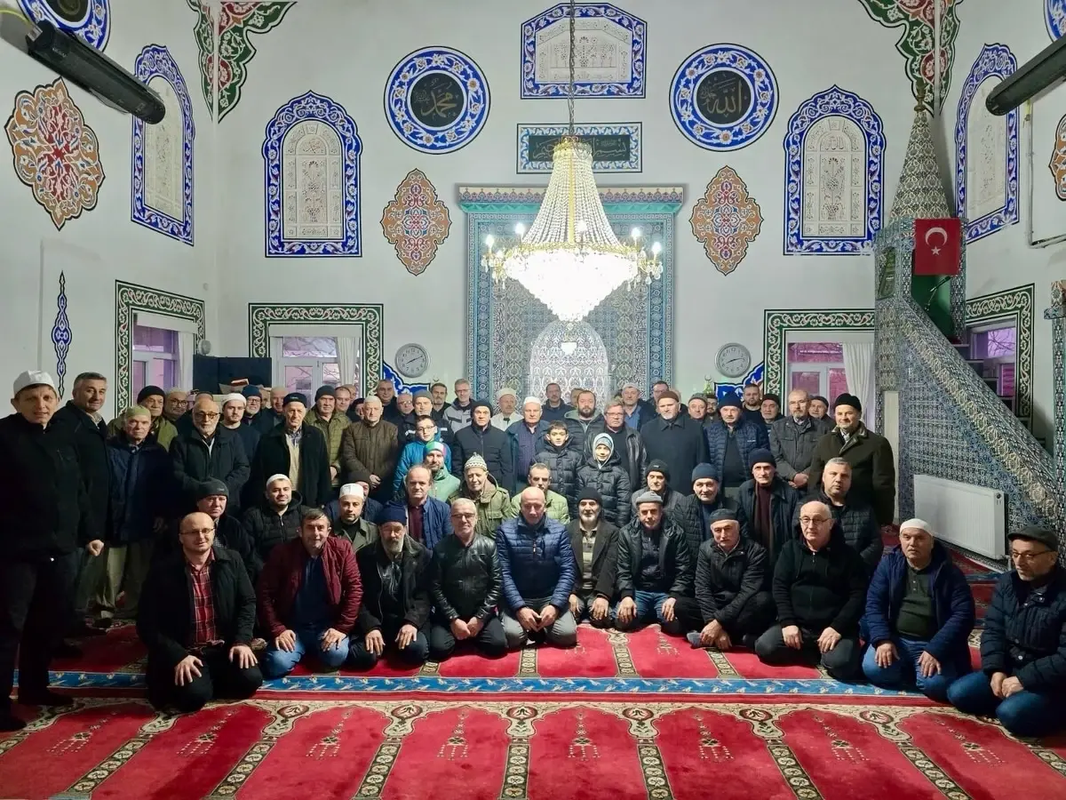 Pınarhisar\'da Köy Ziyareti ve Sabah Namazı Etkinliği