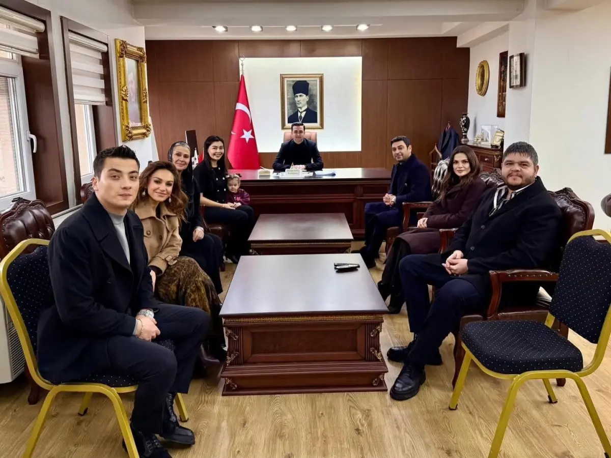 Uzak Şehir Oyuncularından Kaymakam\'a Ziyaret