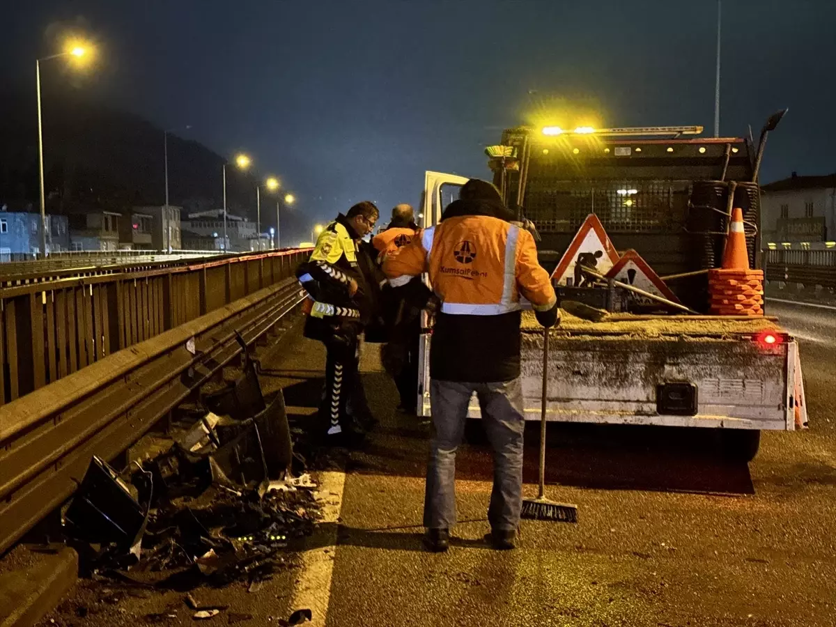 Samsun\'da Zincirleme Kaza: 2 Yaralı