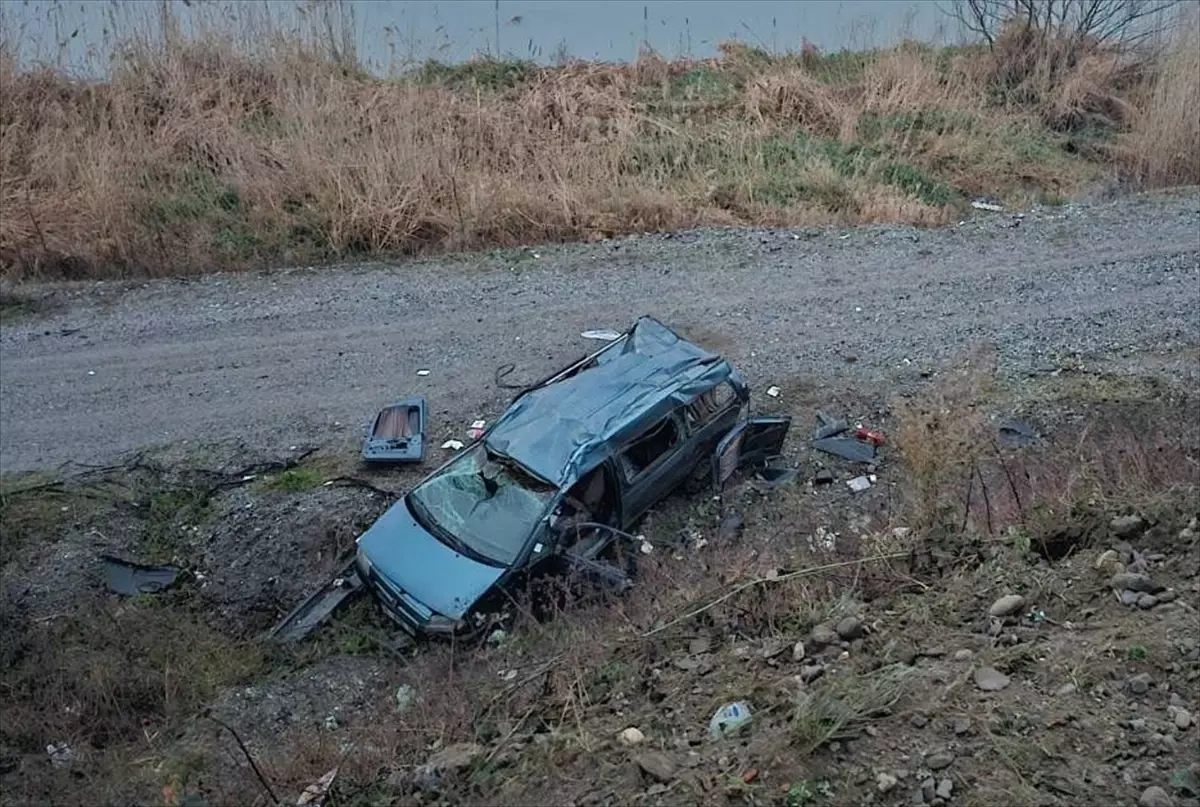 Bafra\'da Trafik Kazası: İki Yaralı