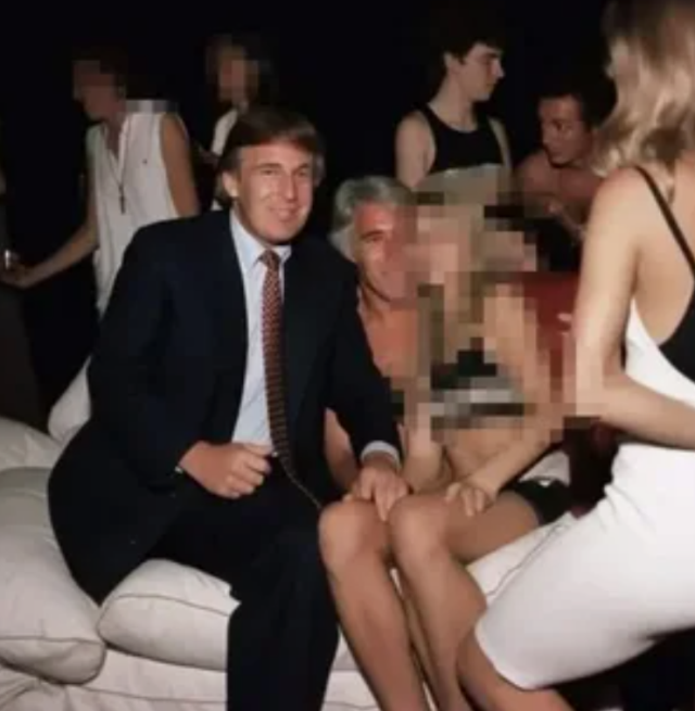 Trump, Epstein'ın mide bulandıran yeni belgeleriyle ilgili ilk kez konuştu