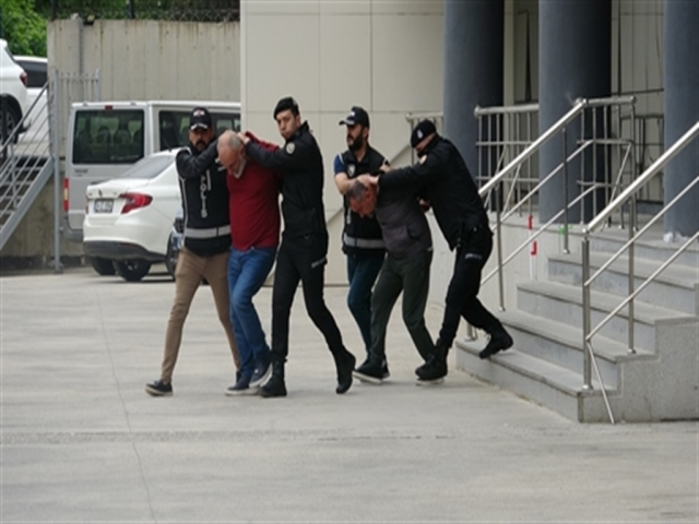 Eski Bursaspor Başkanı Emin Adanur, Sarallar suç örgütü davasında şikayetçi olarak dinlendi