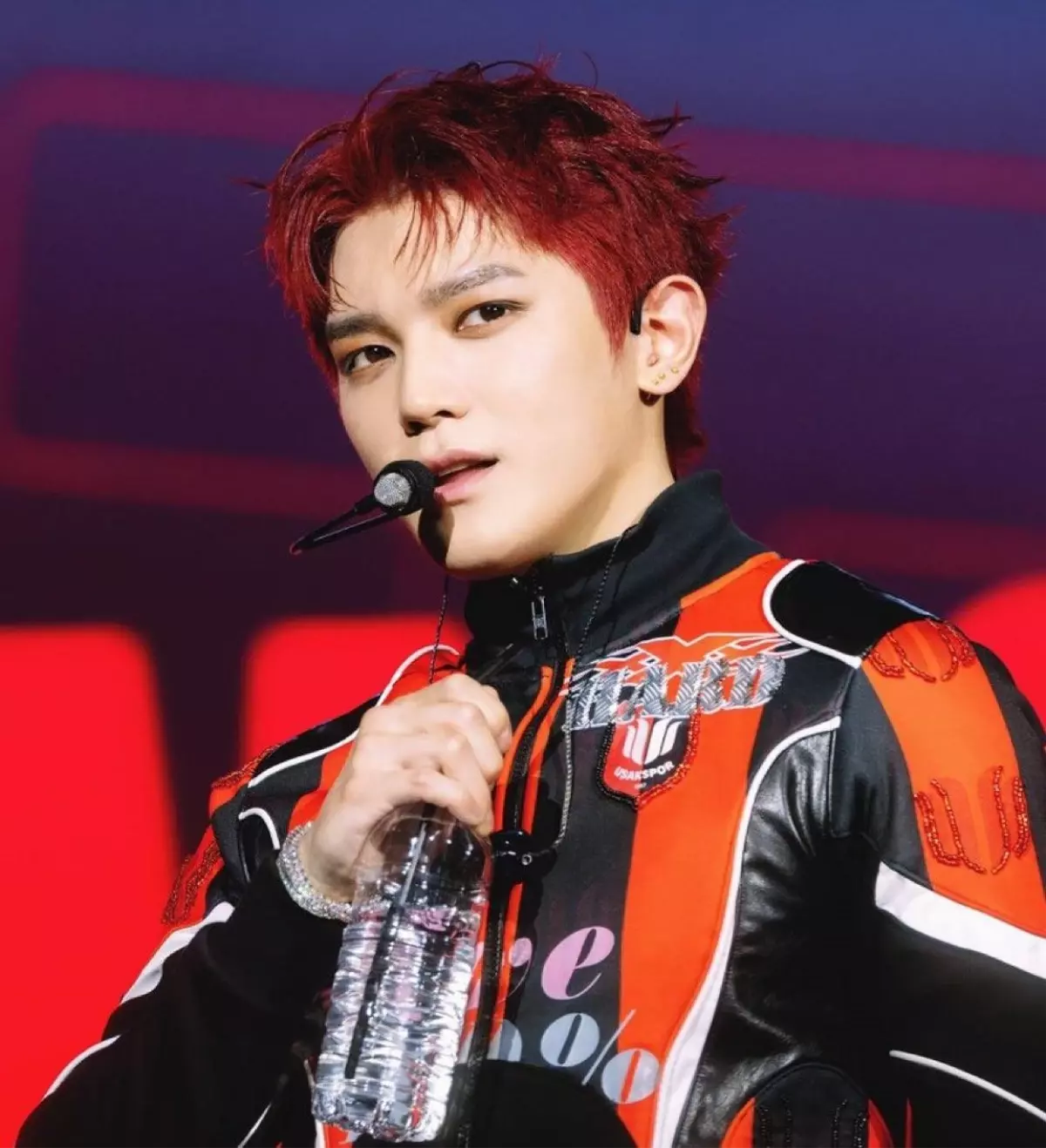 Dünyaca ünlü rapçinin ceketindeki Uşakspor detayı olay oldu! Fiyatını duyanlar inanamıyor