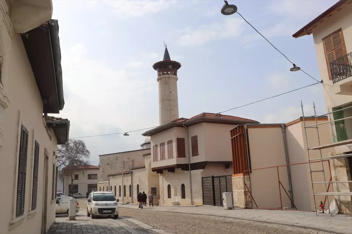 Hatay\'da 33 Tarihi Yapı Yeniden Ayağa Kalktı