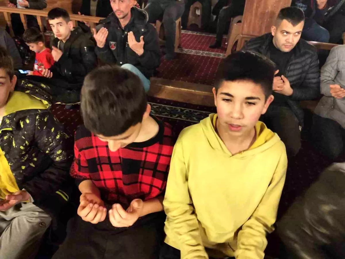 Berat Kandili Coşkuyla İdrak Edildi