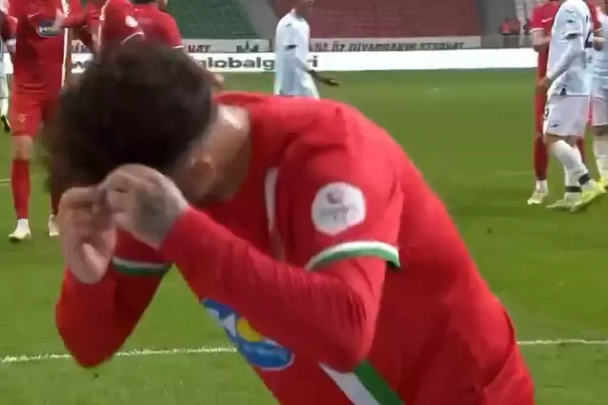 Çekdar Orhan ve Amedspor, \'Saç Örme\' gol sevinci nedeniyle PFDK\'ya sevk edildi