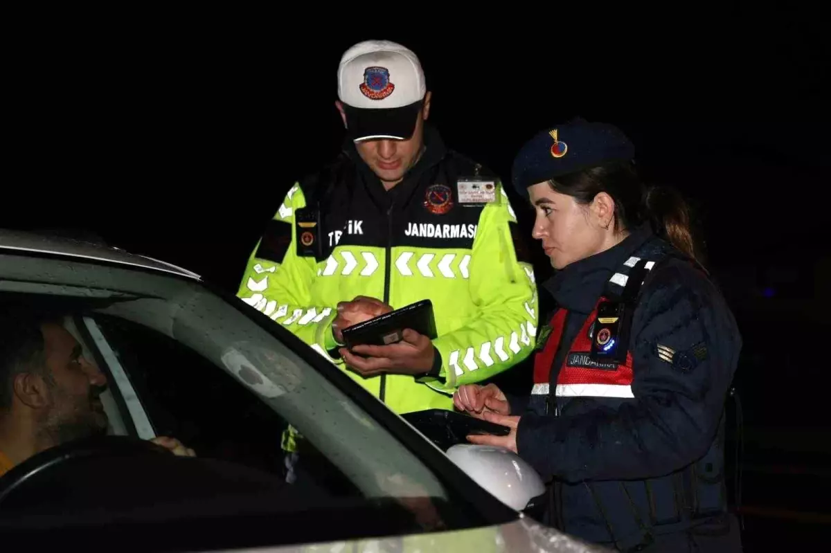 Düzce\'de Güvenlik Uygulaması: 86 Gözaltı