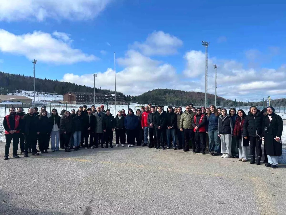 Gençlik Kış Kulübü Etkinlikleri Tam Gaz