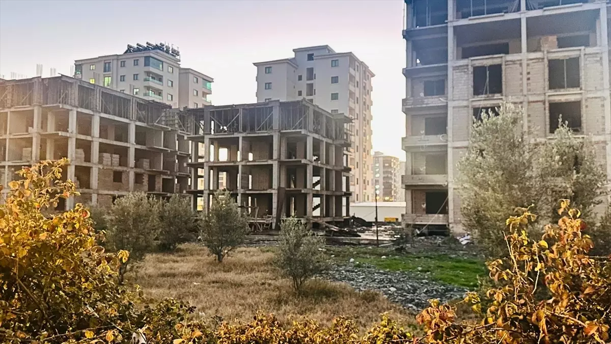 Dörtyol\'da İnşaat Kazası: İşçi Hayatını Kaybetti