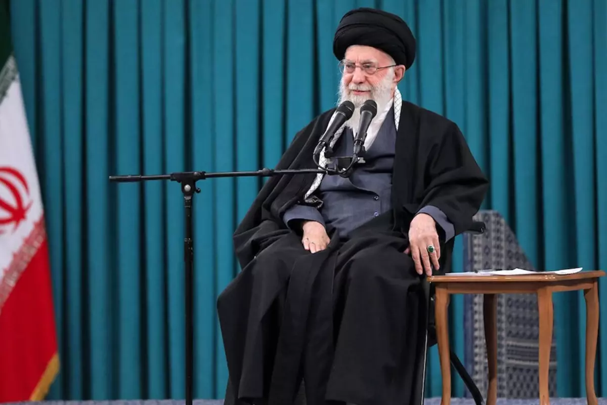 İran'da kadınlar artık motosiklet kullanabilecek