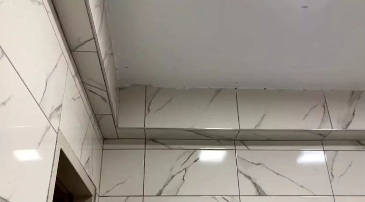 Isparta\'da okul tuvaletine yerleştirilen kameralar bulunduğu yerden kaldırıldı