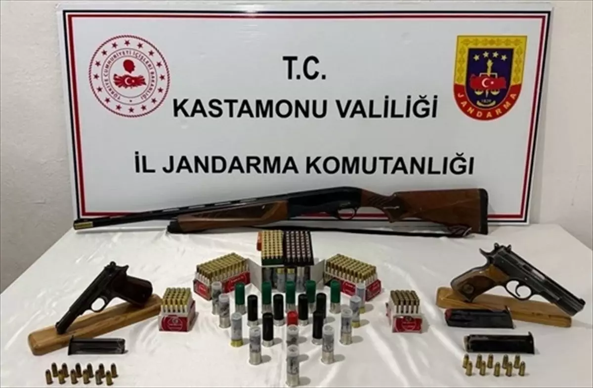 Kastamonu\'da Silah Kaçakçılığı Operasyonu