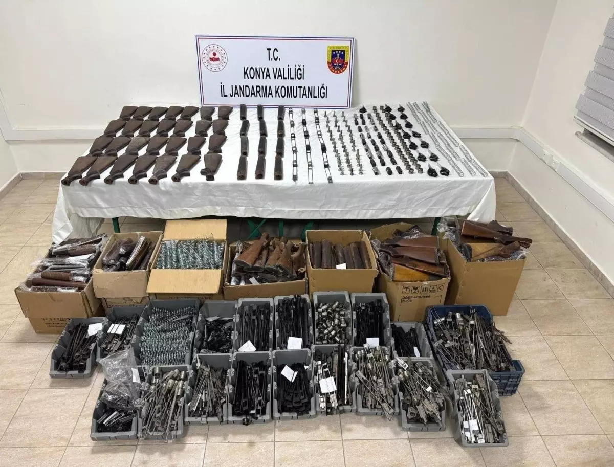 Konya\'da 7 Silah Operasyonu: 3 Tutuklama