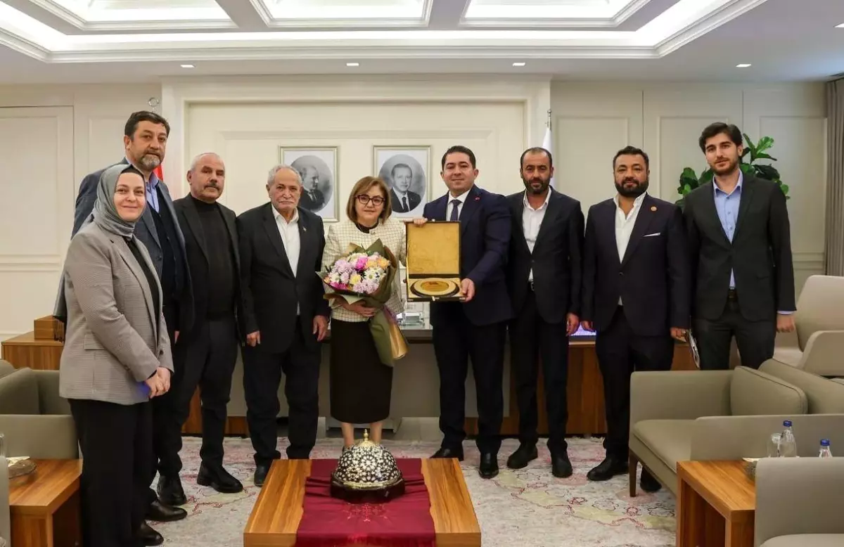 Muhtarlara genç başkan