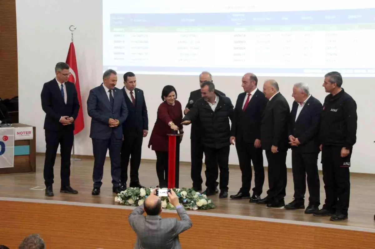 Ordu\'da 84 Afet Konutunun Kura Çekimi Yapıldı