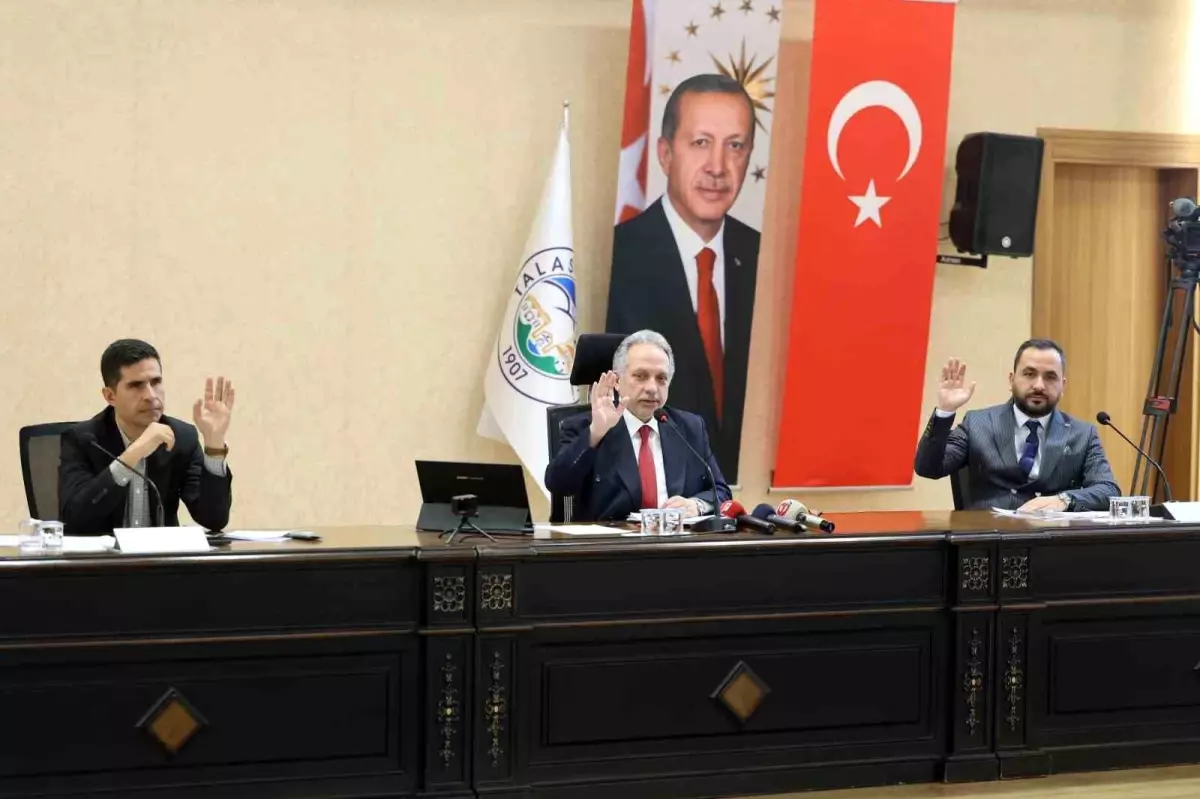 Talas Belediyesi\'nde 2026 yılına yönelik kararlar oylandı, komisyonlar belirlendi