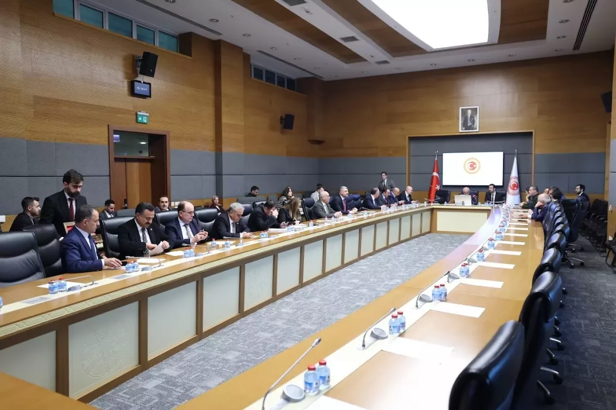 TBMM\'de Yeni Katip Üye Seçildi