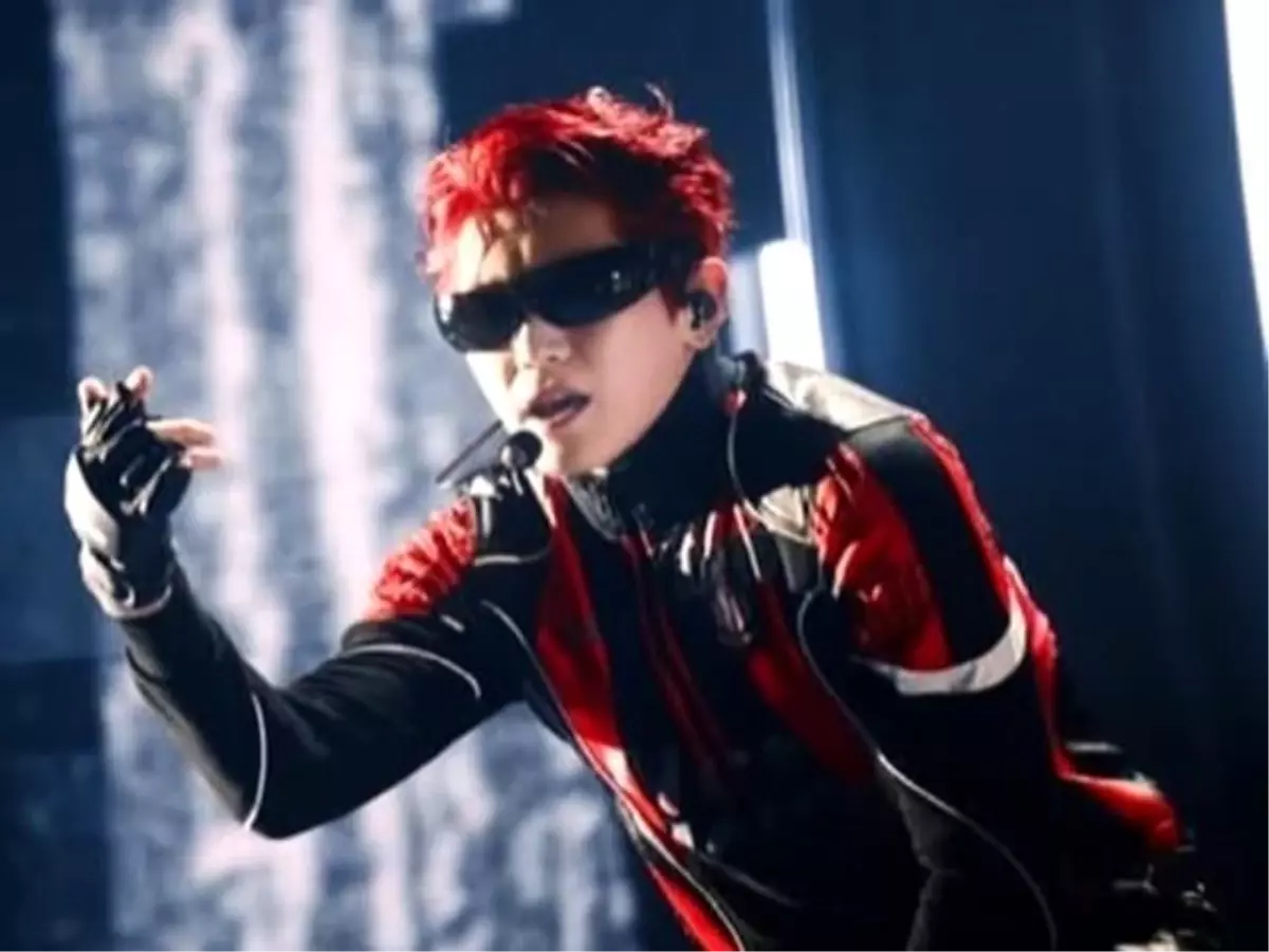 Lee Taeyong Uşakspor Ceketiyle Sahne Aldı