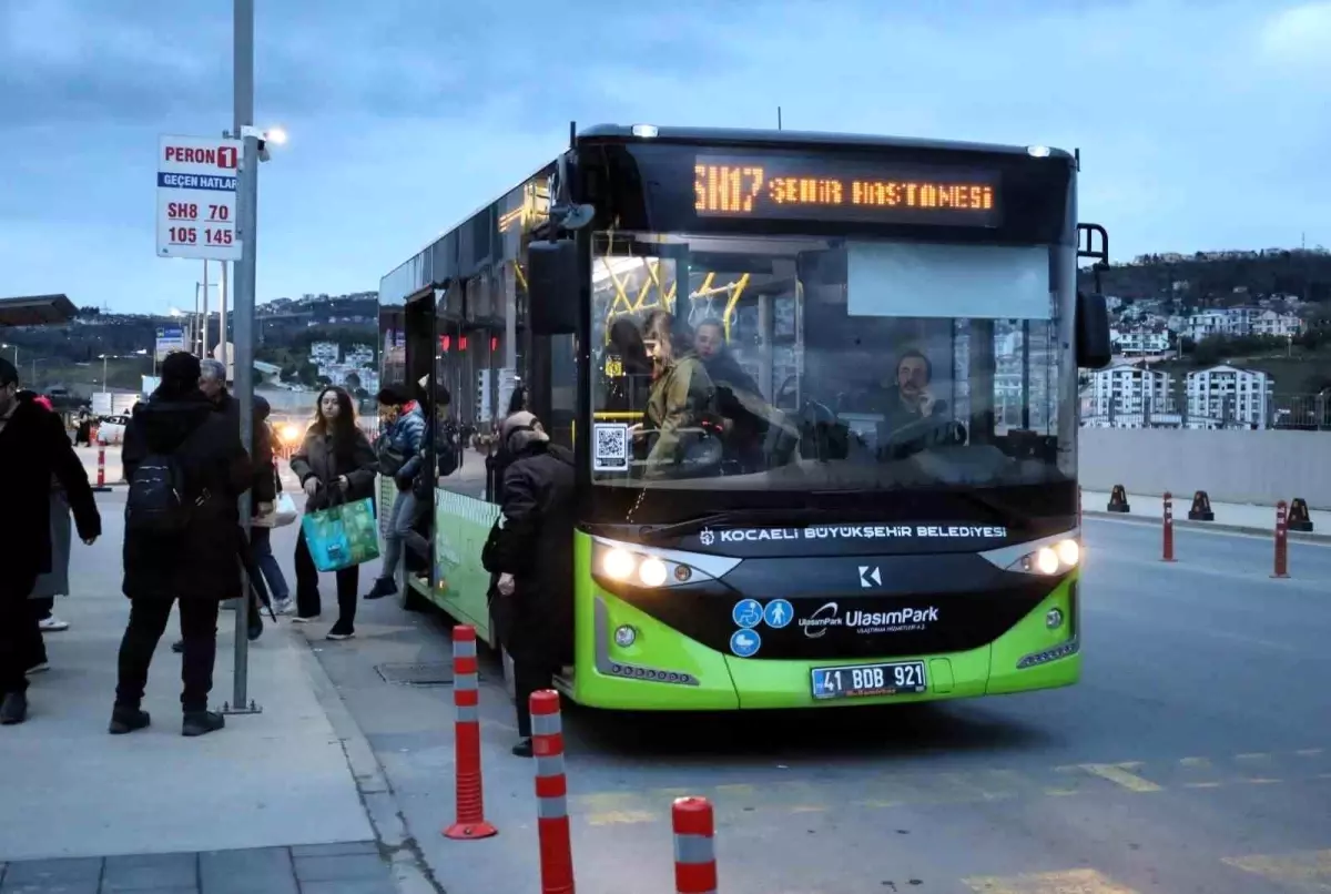 Vatandaşlar Şehir Hastanesi\'ne direkt ulaşımdan memnun