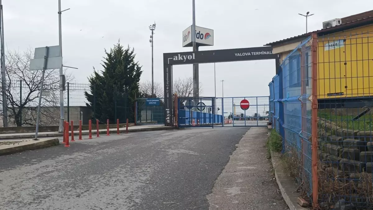 Yalova\'da Deniz Yüzeyinde Kadın Cesedi Bulundu