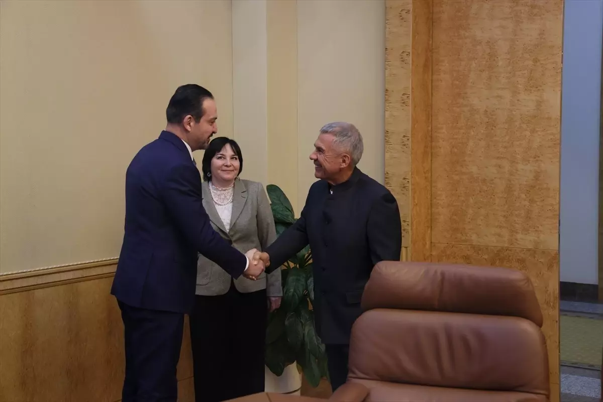 AK Parti Genel Başkan Yardımcısı Zorlu, Tataristan Cumhuriyeti Reisi Minnihanov\'la görüştü Açıklaması