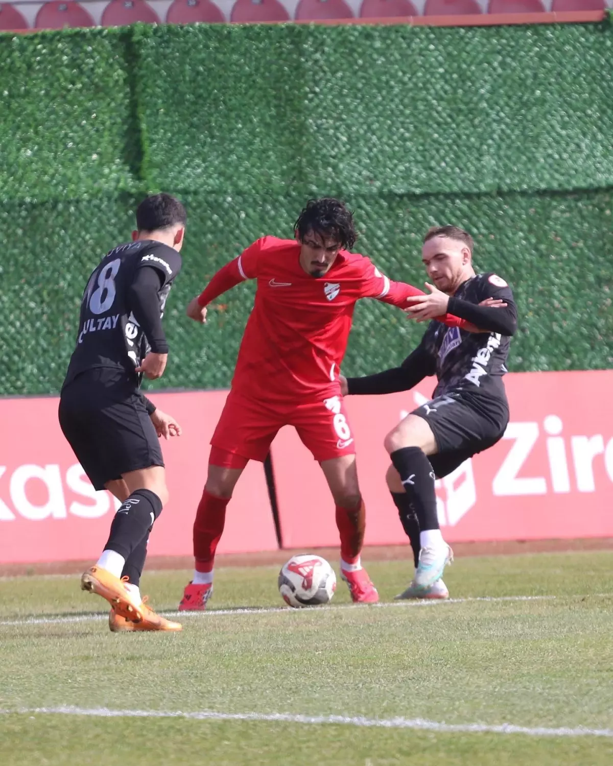 Boluspor, Alanyaspor\'a 4-0 mağlup