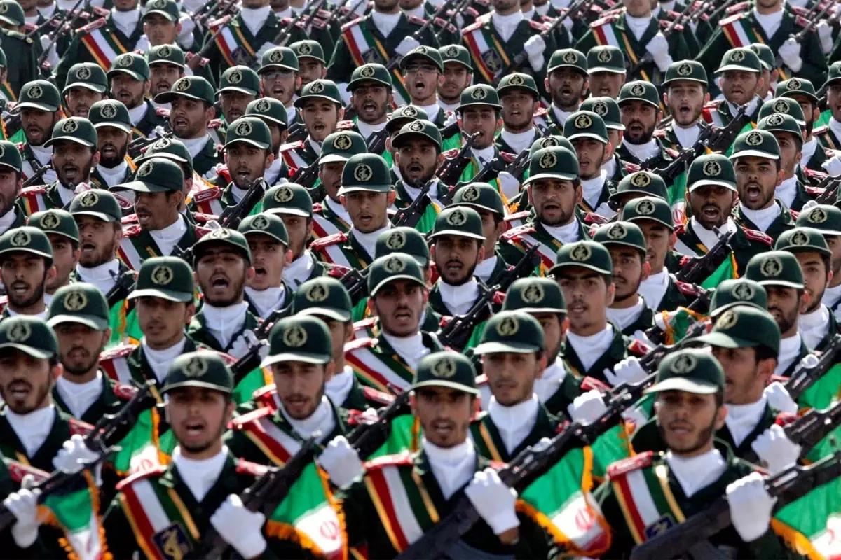 İran Devrim Muhafızları: ABD bize saldırırsa dakikalar içinde İsrail\'i vururuz