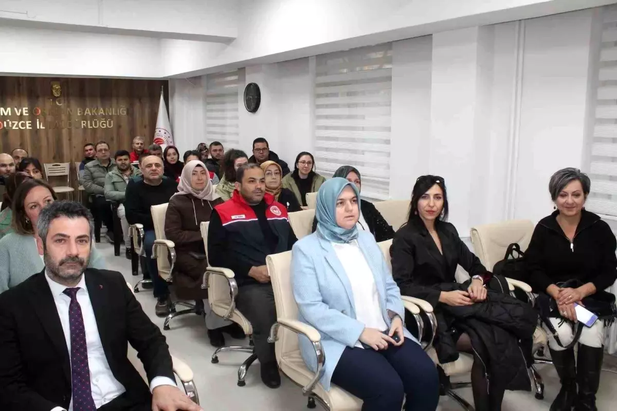 Düzce\'de Tıbbi Bitki Eğitimi Verildi