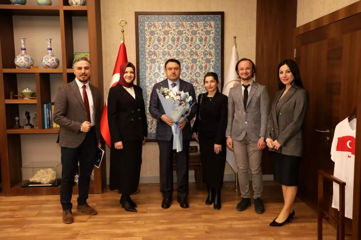 Vali Işın, UCİM Heyetini Ağırladı