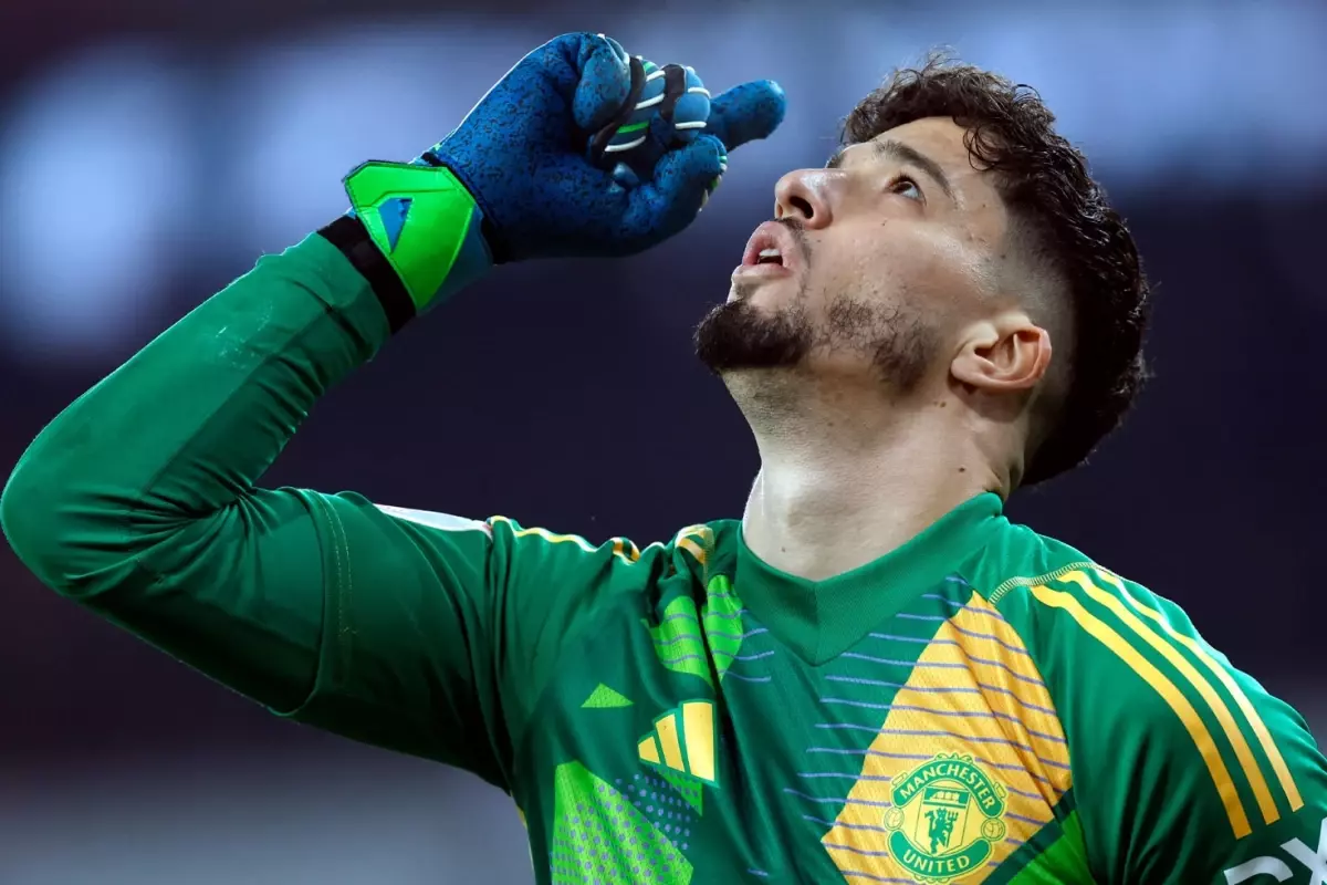 Altay Bayındır\'ın Süper Lig devine transferine Manchester United karşı çıktı