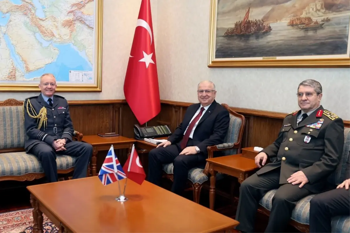 Güler, Knighton\'u Kabul Etti