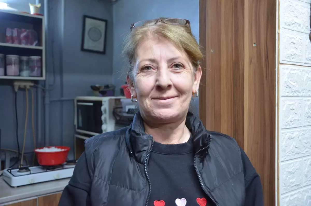 Bakımevinde üzerine kolonya döküp ateşe verdi