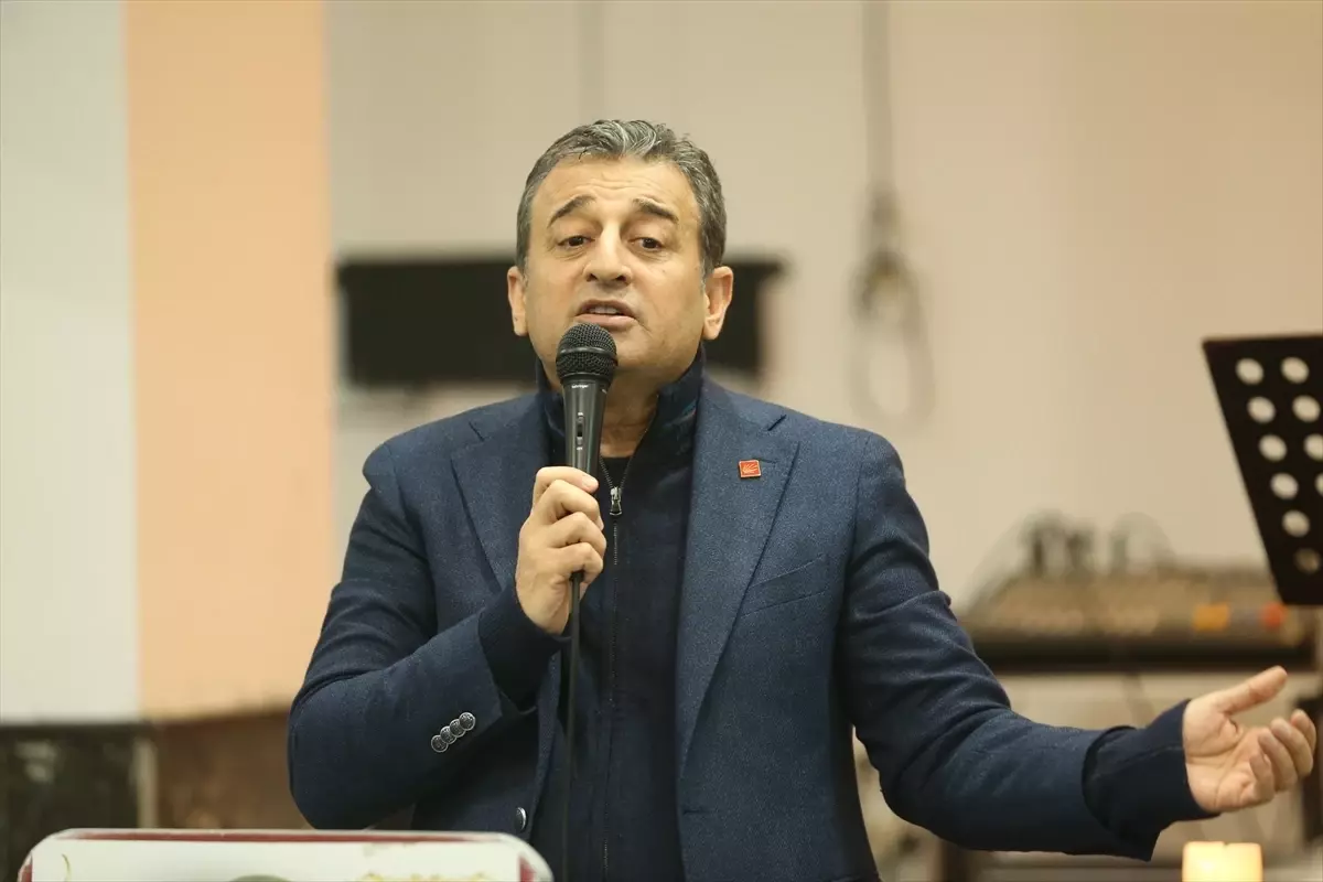 Depremde Kaybedilenler İçin Anma Yürüyüşü