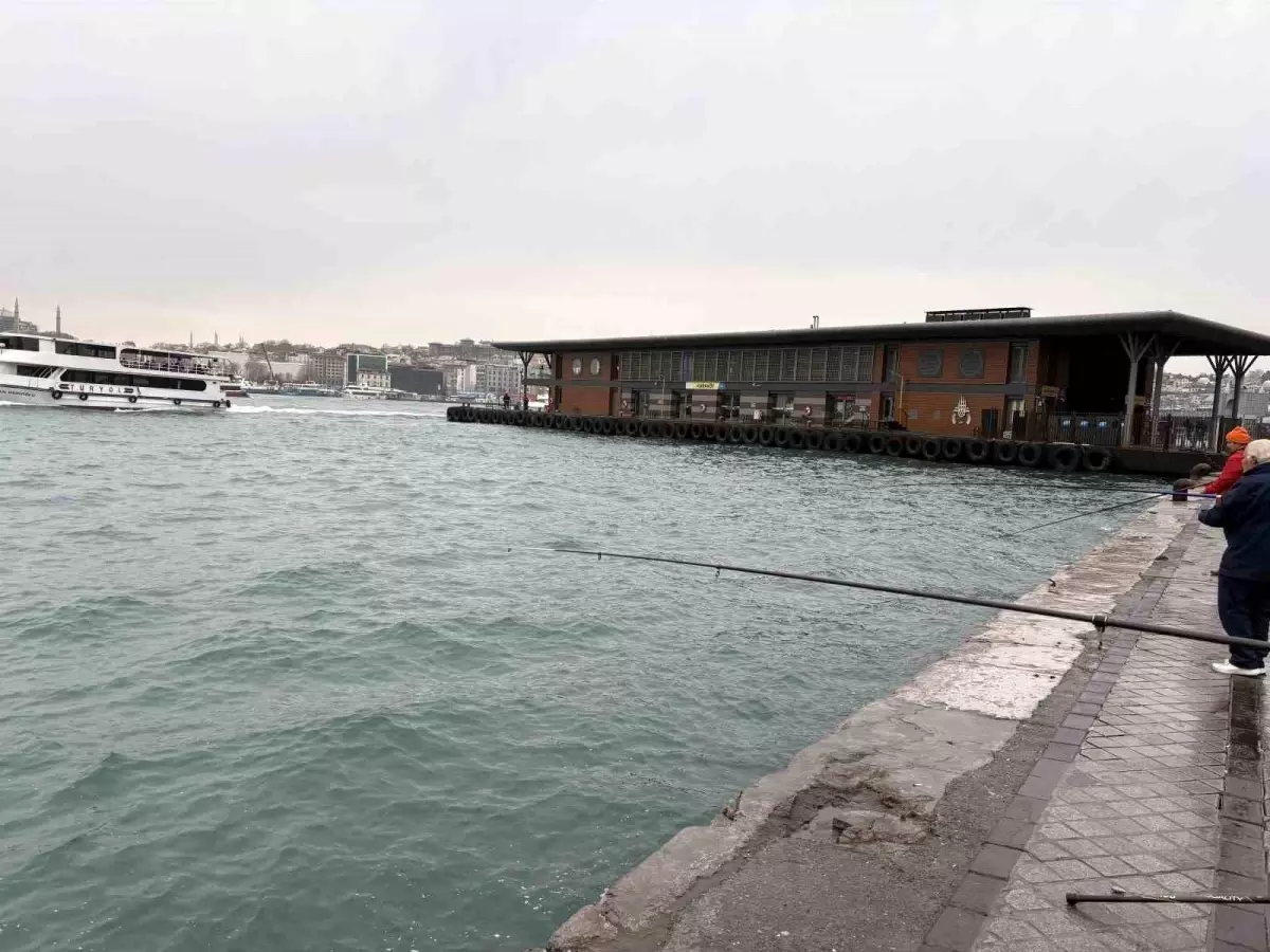 Karaköy\'de Kadın Cesedi Bulundu