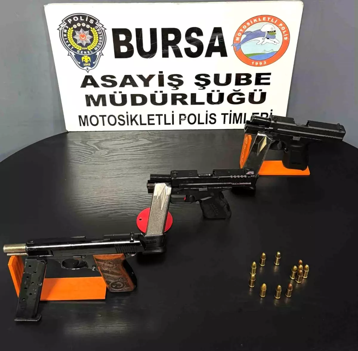 Bursa\'da Polisten Büyük Operasyon