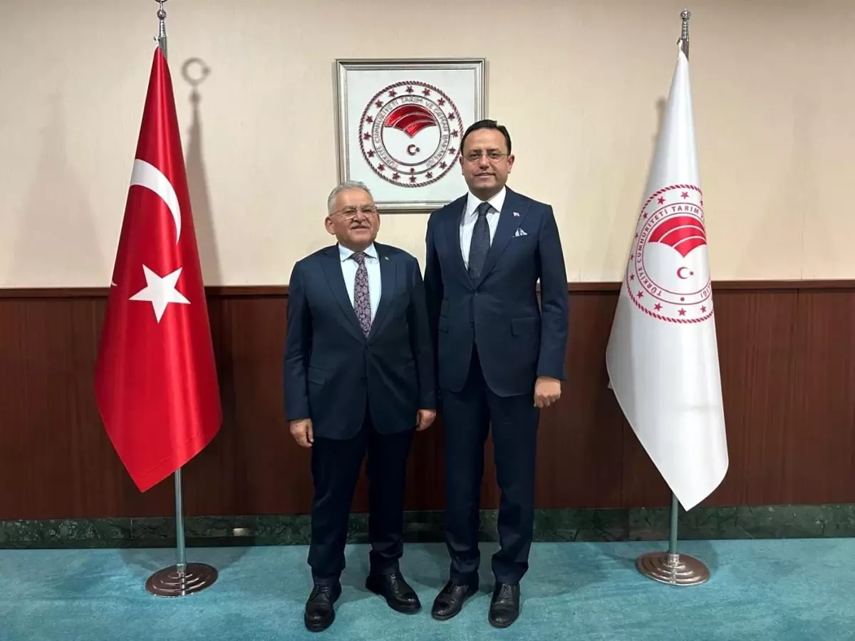 Büyükkılıç\'tan \'yatırım ve proje\' odaklı Ankara temasları