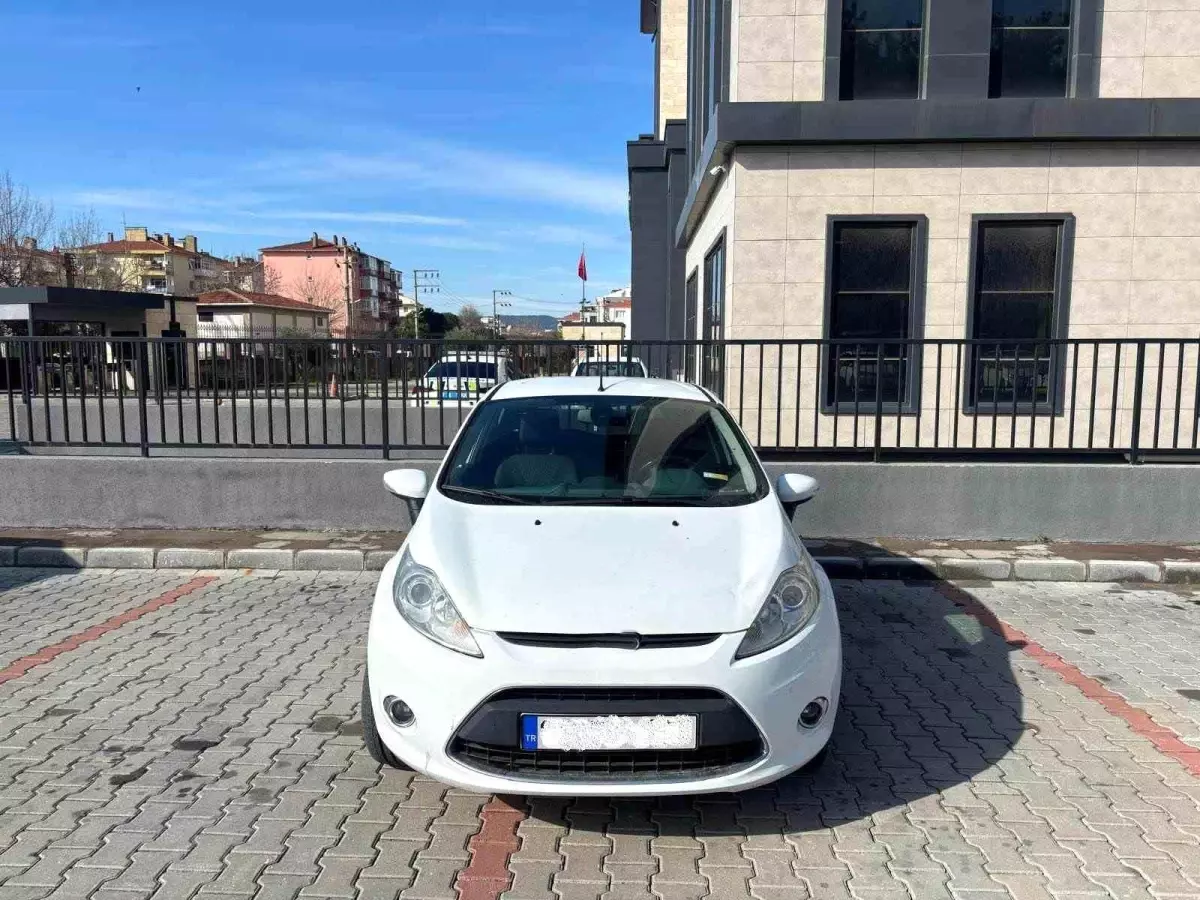 Çanakkale\'de Göçmen Kaçakçılığı Operasyonu