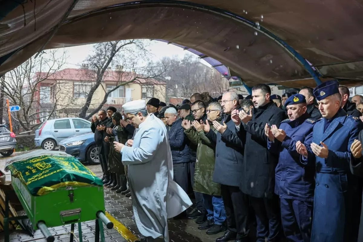 Çanakkale\'de vefat eden şehit annesinin cenazesi defnedildi