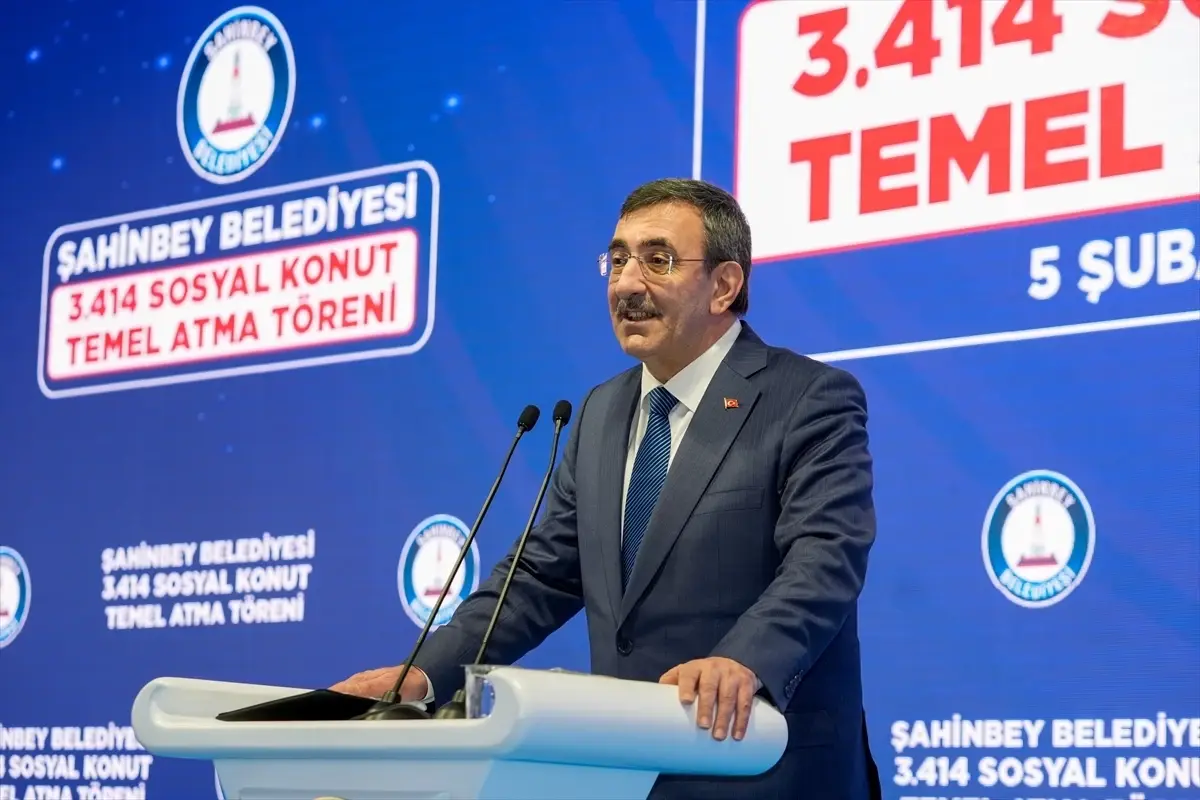 Cumhurbaşkanı Yardımcısı Cevdet Yılmaz, Gaziantep\'te sosyal konut temel atma töreninde konuştu Açıklaması