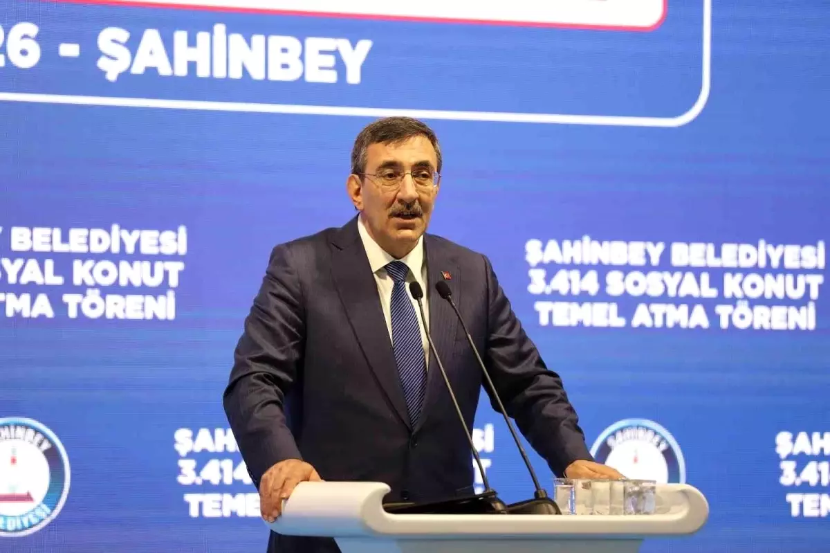 Cumhurbaşkanı Yardımcısı Yılmaz: "Şahinbey Belediyesi\'nin yaptığını metropol bir belediye yapamıyor"