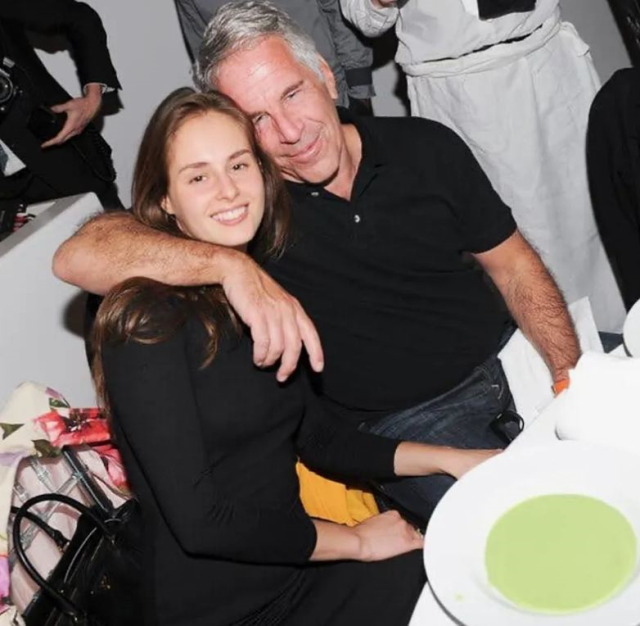 Epstein ile göçmen sevgilisi arasında dikkat çeken diyaloglar: Cinsellik detayı bomba