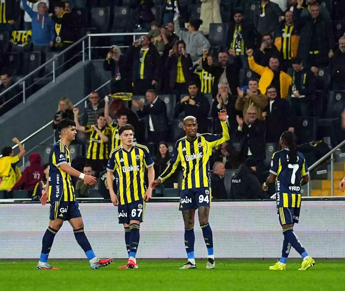 Fenerbahçe 3-1 ile Galip Geldi
