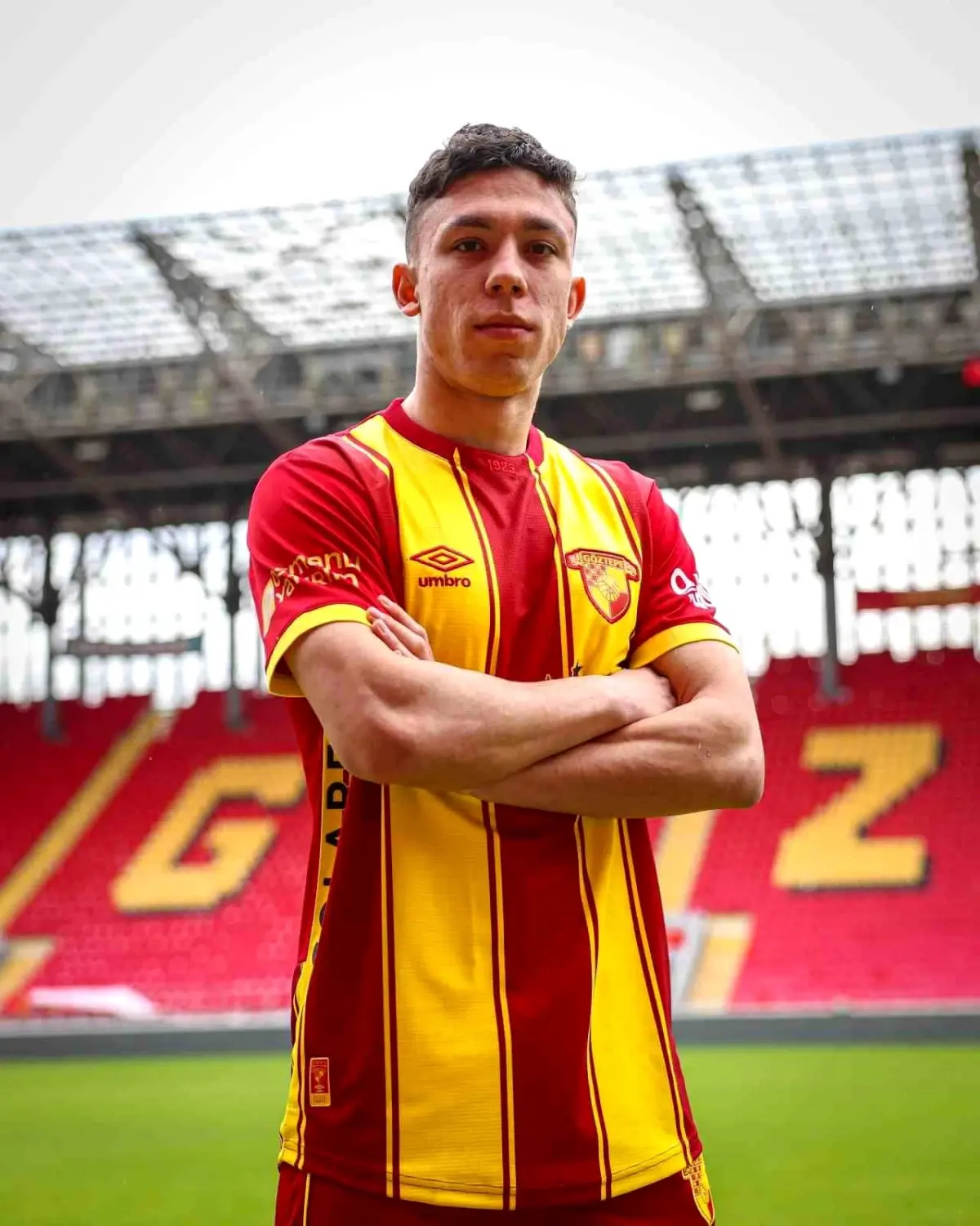 Göztepe, Filip Krastev\'i Transfer Etti