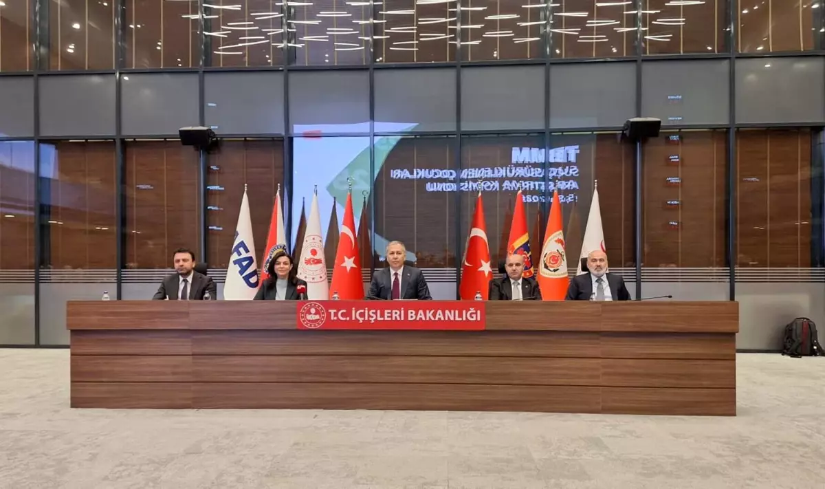 Yerlikaya, Çocuk Suçları Komisyonu ile Bir Araya Geldi